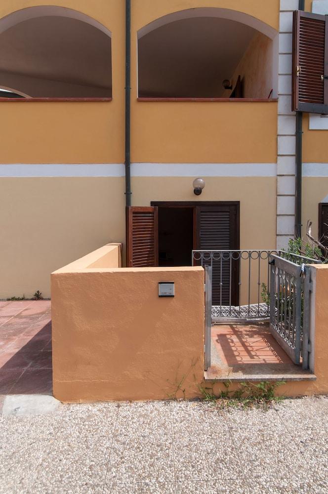 Residence Le Pavoncelle Santa Teresa Gallura Eksteriør bilde