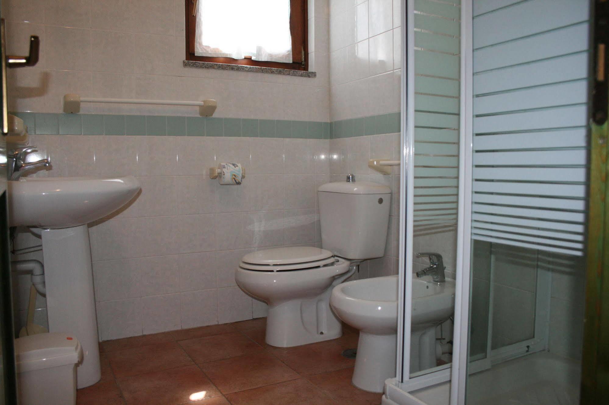 Residence Le Pavoncelle Santa Teresa Gallura Eksteriør bilde